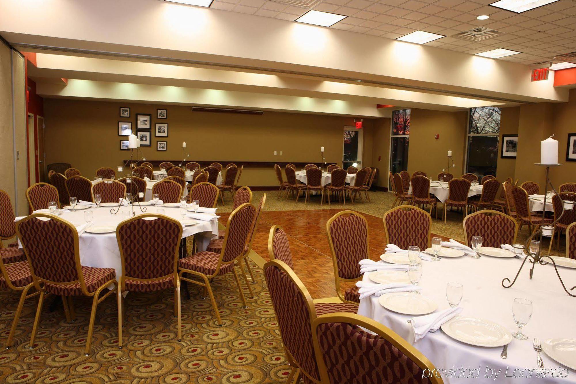 Hampton Inn & Suites Staten Island Nova York Restaurante foto